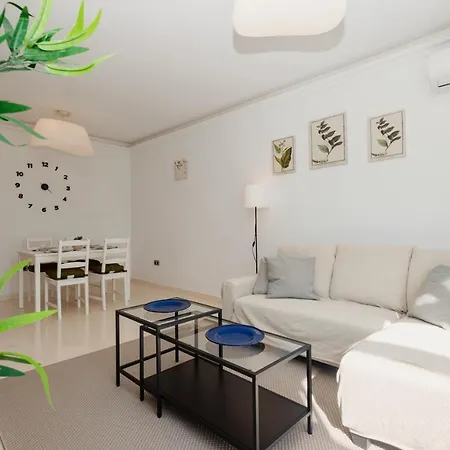 Vacation In The Location, With Terrace And Pool In Center Appartamento *