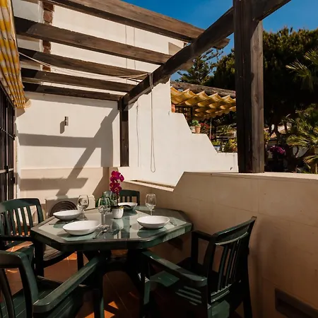 Vacation In The Location, With Terrace And Pool In Center Appartamento Marbella